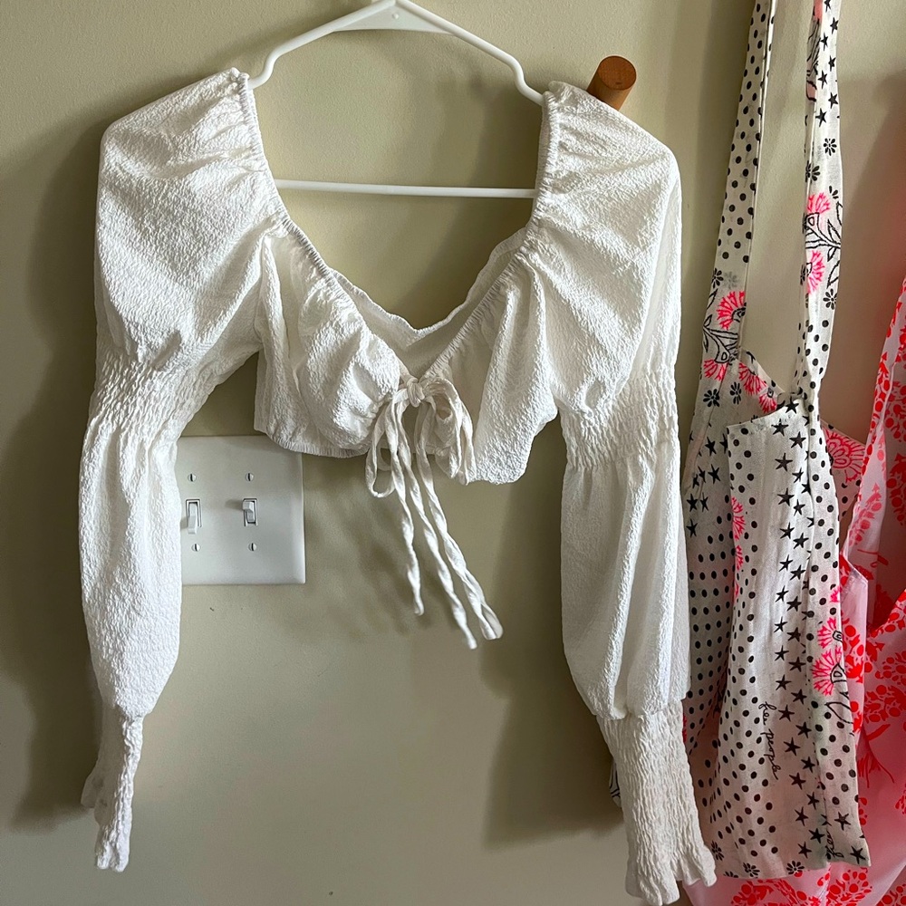 Long Sleeve Cropped Blouse